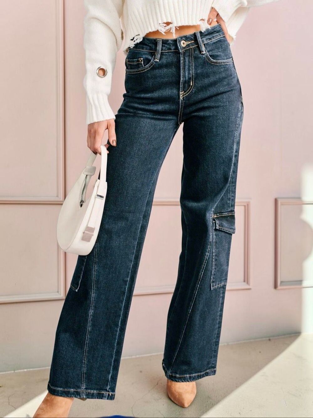Mica Denim High Rise Wide Leg Cargo Jeans Dark Wash Seam Detail NEW - Picture 2 of 13